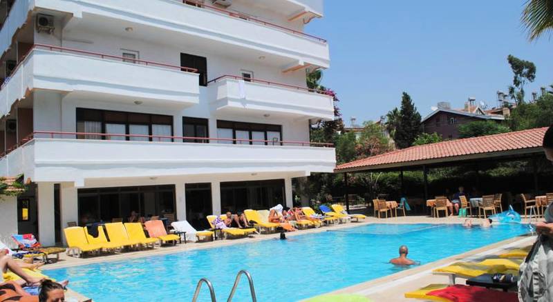 Beyaz Saray Hotel