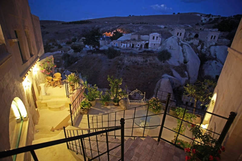 Larina Cave Hotel