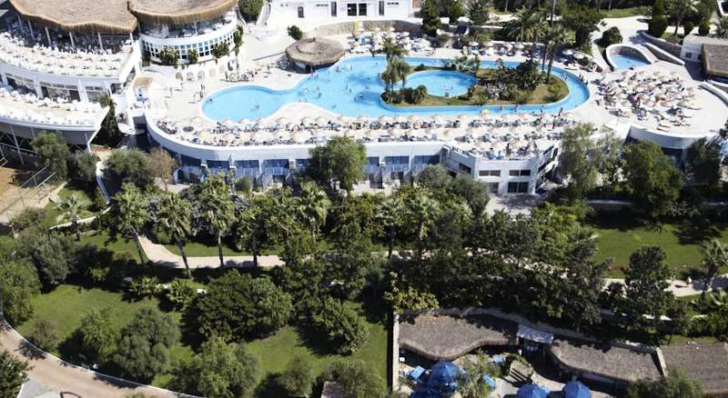 Bodrum Holiday Resort & Spa