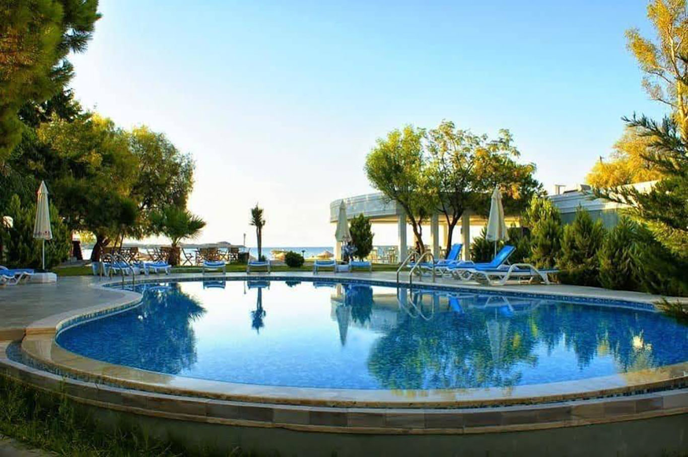 Ladonia Hotels Breeze Beach