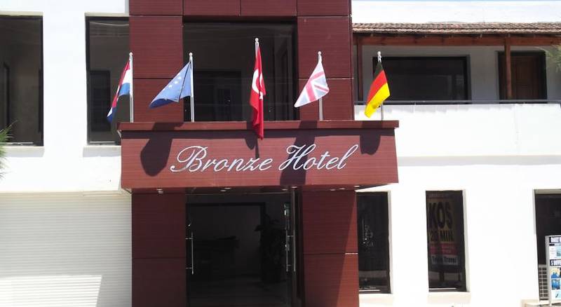 Bronze Hotel
