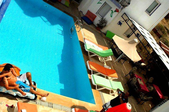 Bua Apart Hotel