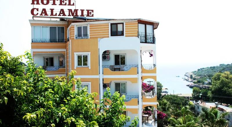 Calamie Hotel