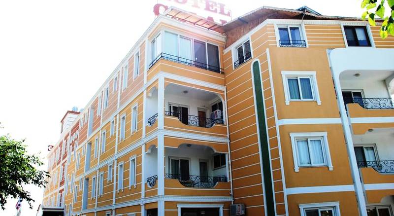 Calamie Hotel