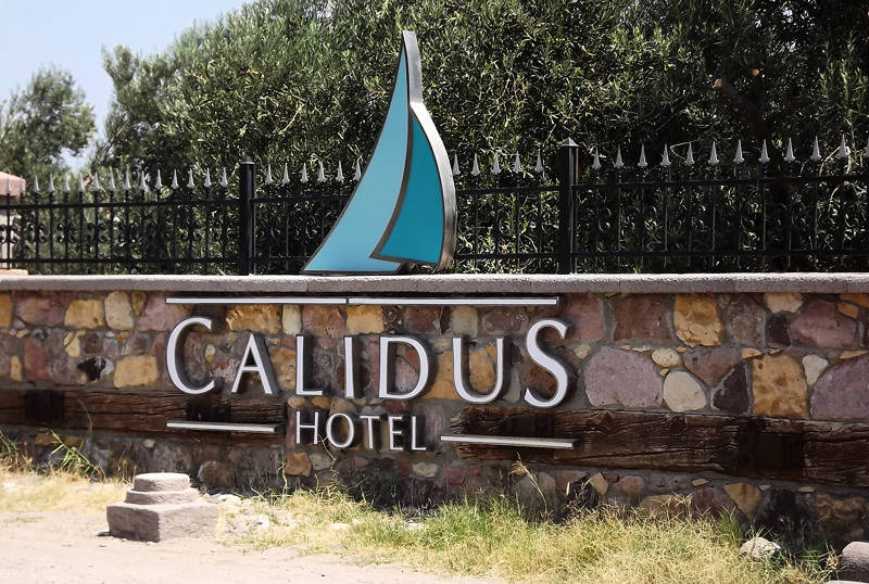Calidus Hotel