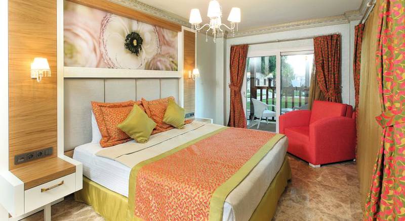 Camelot Boutique Hotel