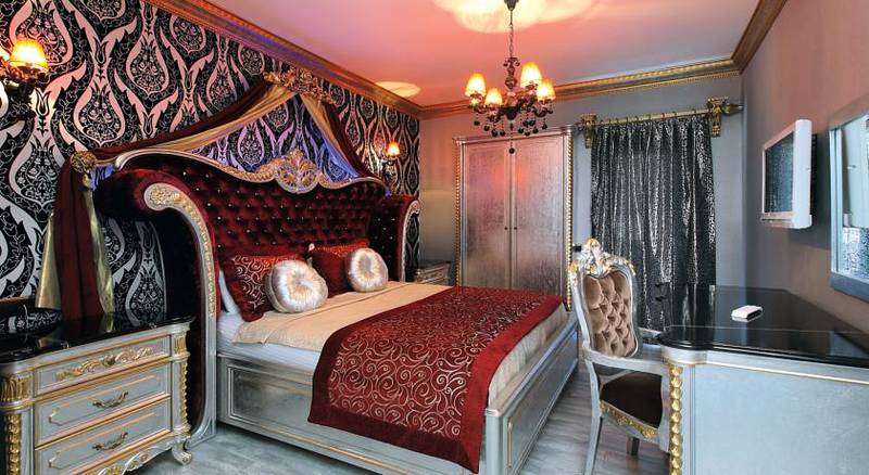 Camelot Boutique Hotel