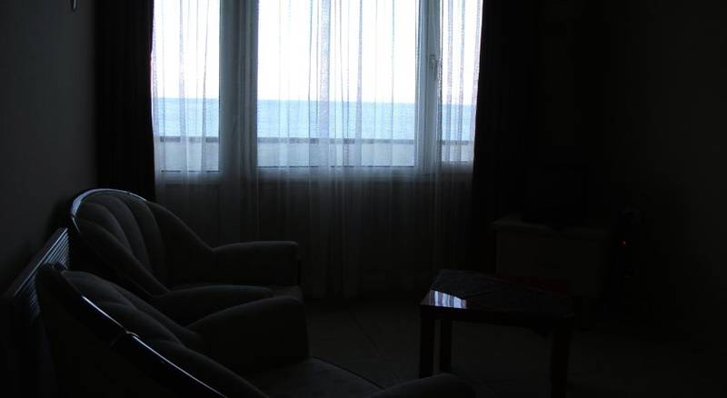 Can Karaburun Hotel