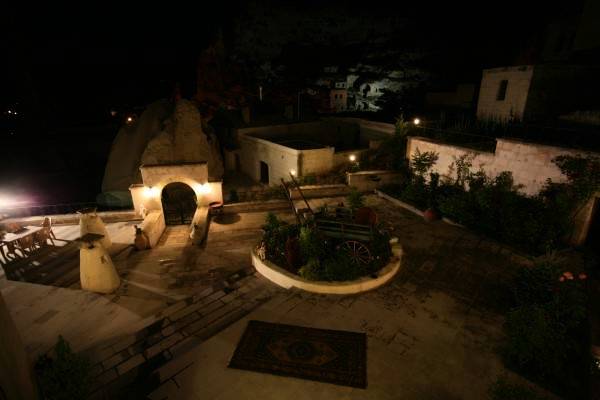 Canela Cave Hotel