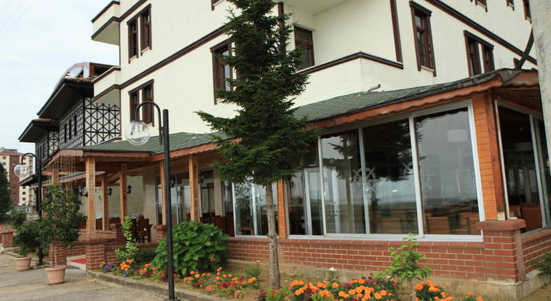 Canszolu Anzer Otel