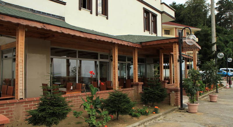 Canszolu Anzer Otel