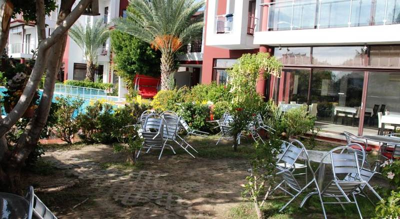 Carna Garden Hotel