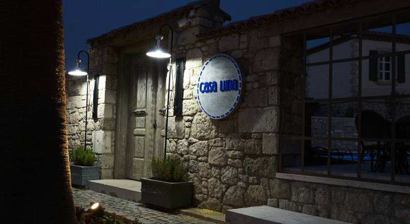 Casa Luna Hotel