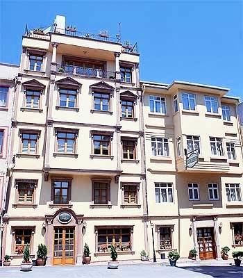 Celal Sultan Hotel