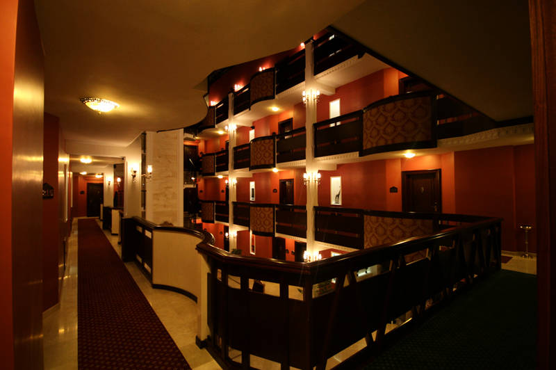 Chatto Residence Hotel