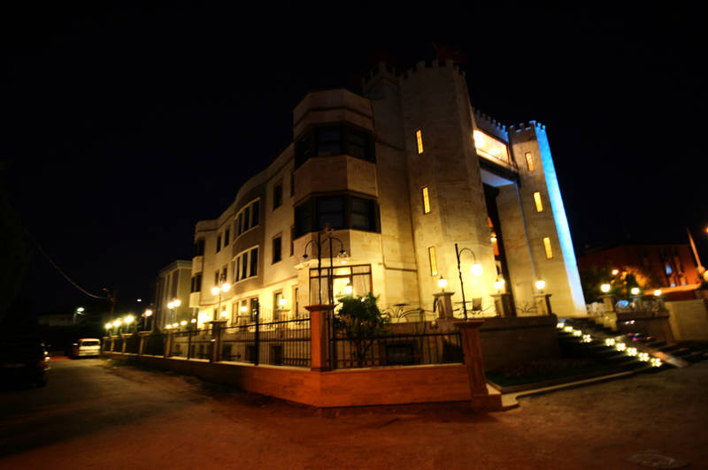 Chatto Residence Hotel