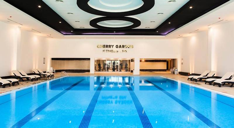 Cherry Garden City & Spa Hotel