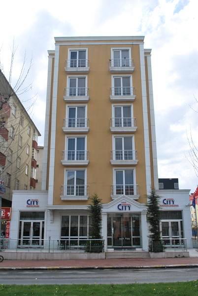 City Hotel