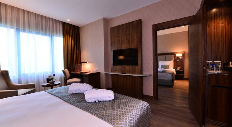 Clarion Hotel stanbul Mahmutbey