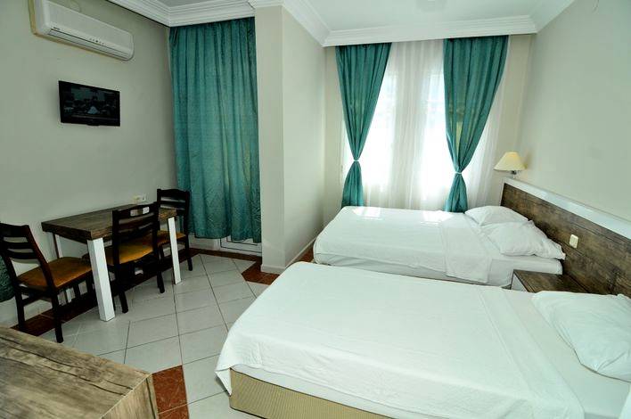 Cleopatra King Apart Hotel