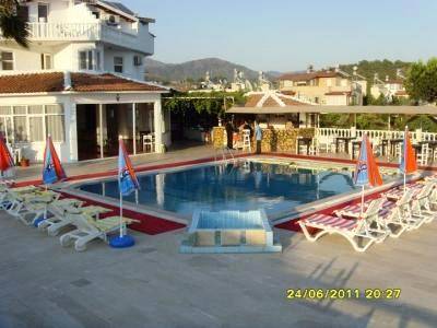 Club Armoni Beach Hotel