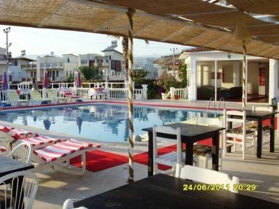 Club Armoni Beach Hotel