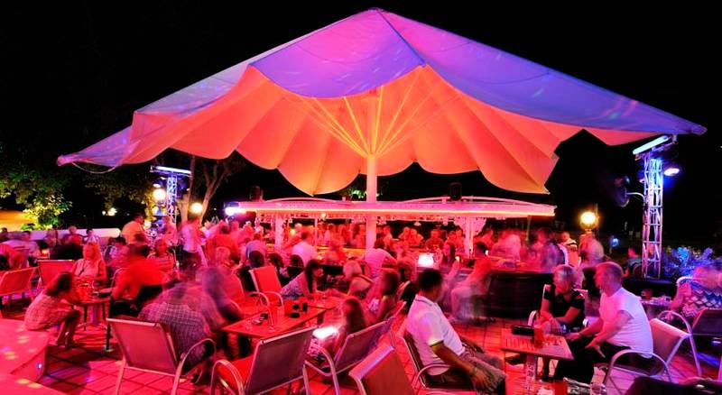 Belcekz Beach Club