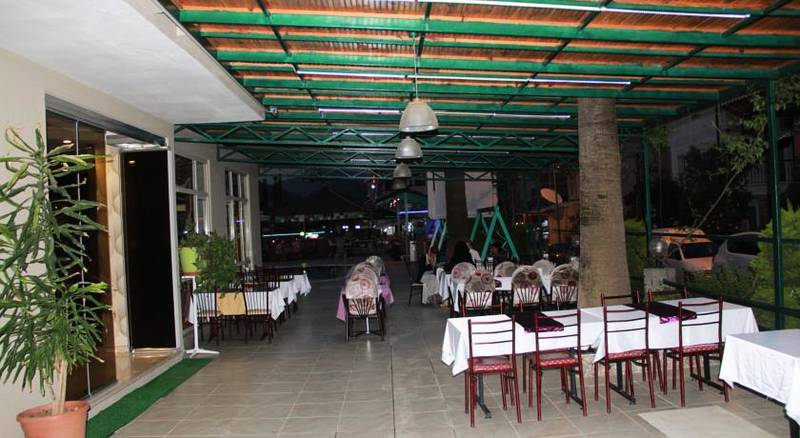 Club Dorado Hotel