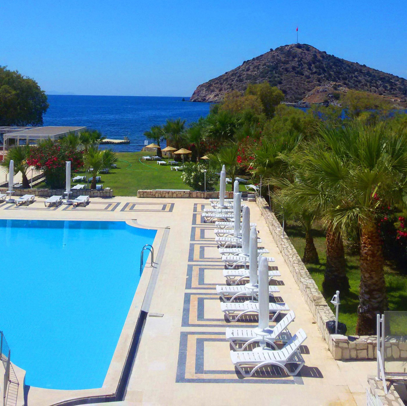 Ladonia Hotels Zemda