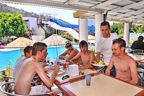 zer Hotel Beach Club