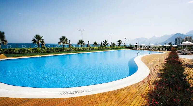 Crowne Plaza Antalya