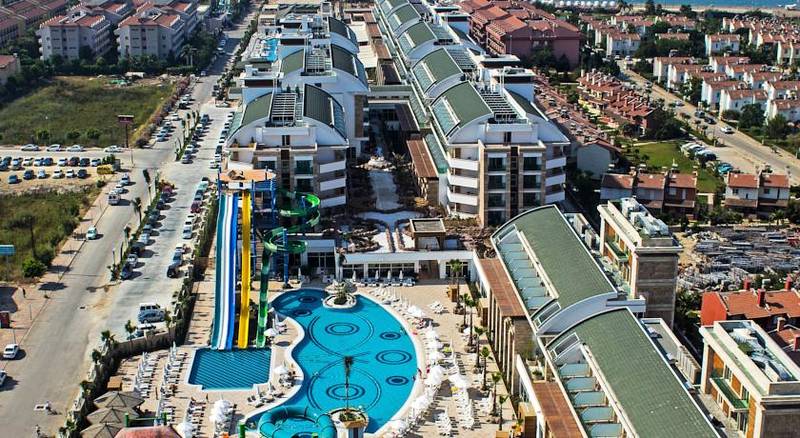 Crystal Waterworld Resort & Spa