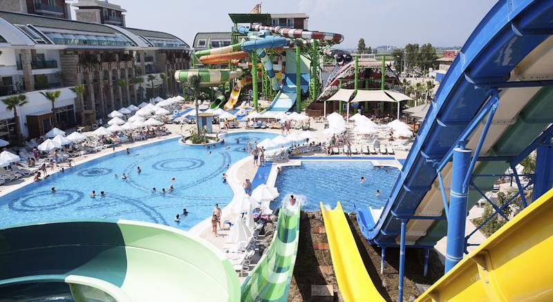 Crystal Waterworld Resort & Spa