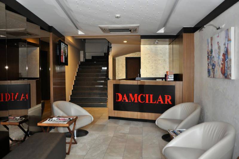 Damclar Hotel