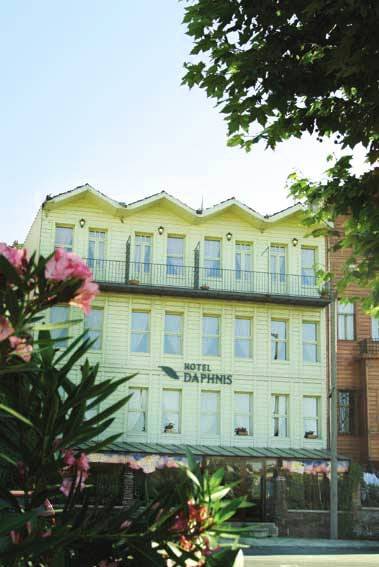 Daphnis Hotel