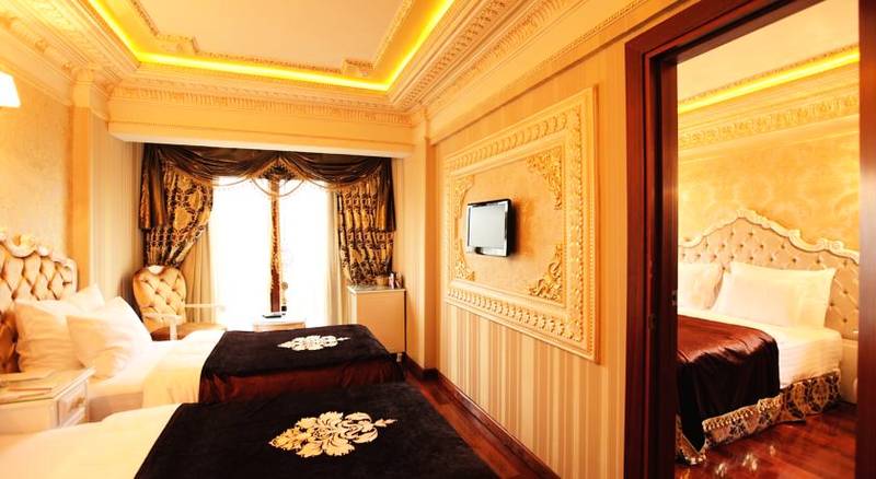 Deluxe Golden Horn Hotel