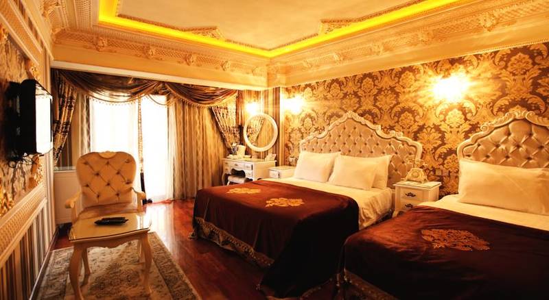 Deluxe Golden Horn Hotel