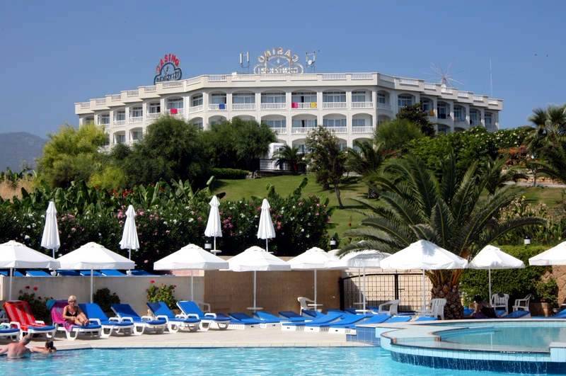 Denizkz Royal Hotel