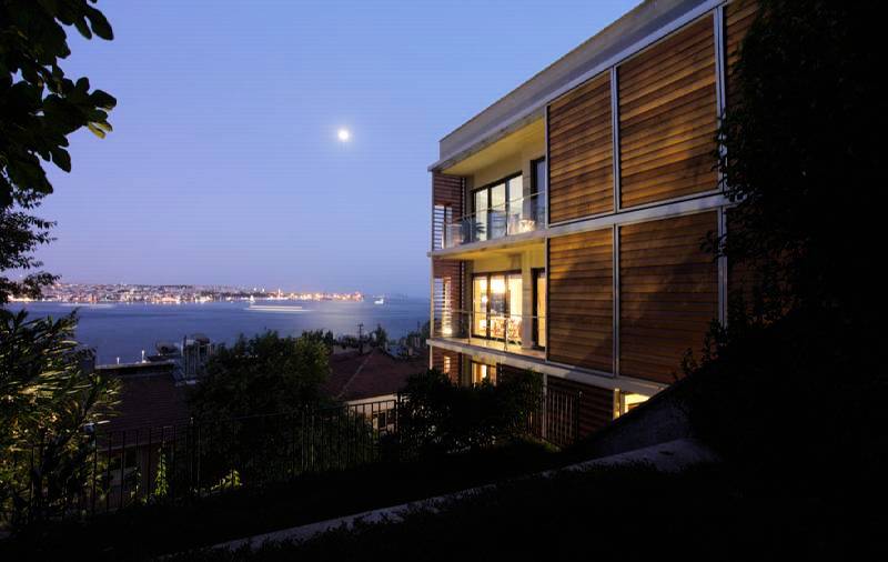 Deri Bosphorus Lodge