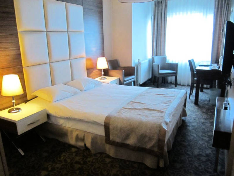 Derpa Suite Hotel