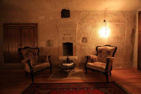 Dervish Cave Suites & Houses