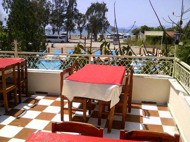 Dost Beach Hotel