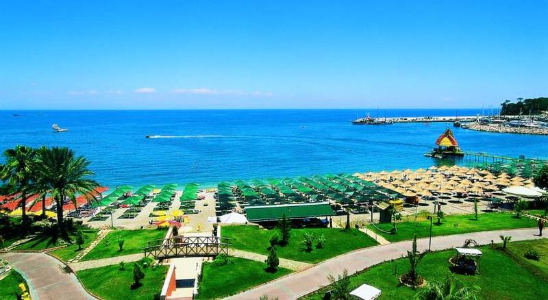 Dragos Beach Hotel