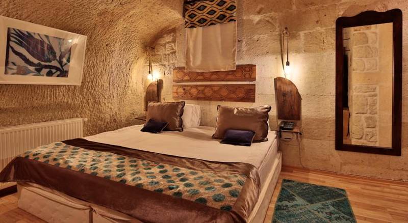 Elaa Cave Hotel