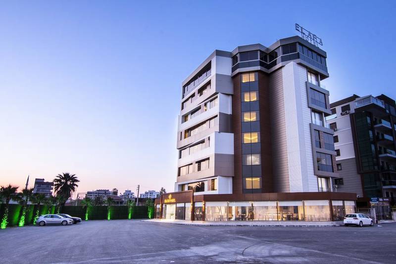 Elara Otel