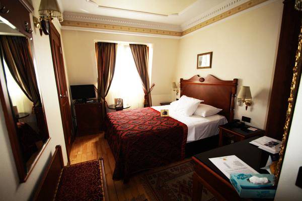 Elfida Suites Hotel