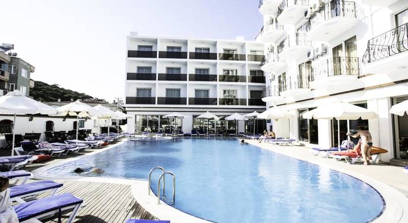 Ergin Hotel