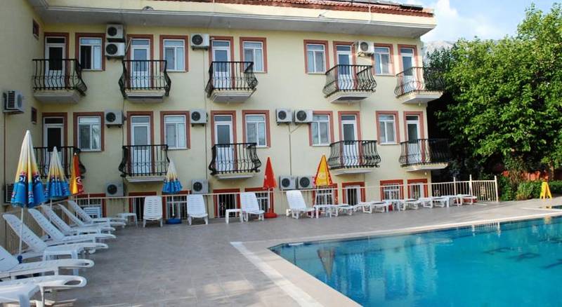 Ertek Hotel