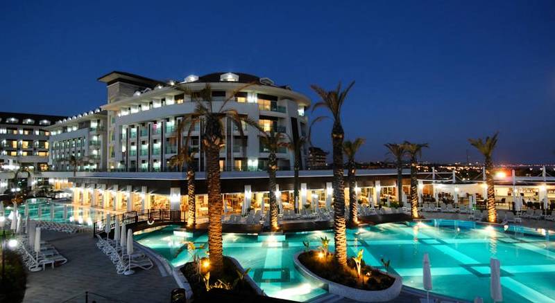 Sunis Evren Beach Resort Hotel & Spa