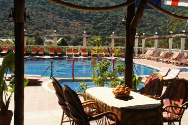 Flamingo Hotel ldeniz